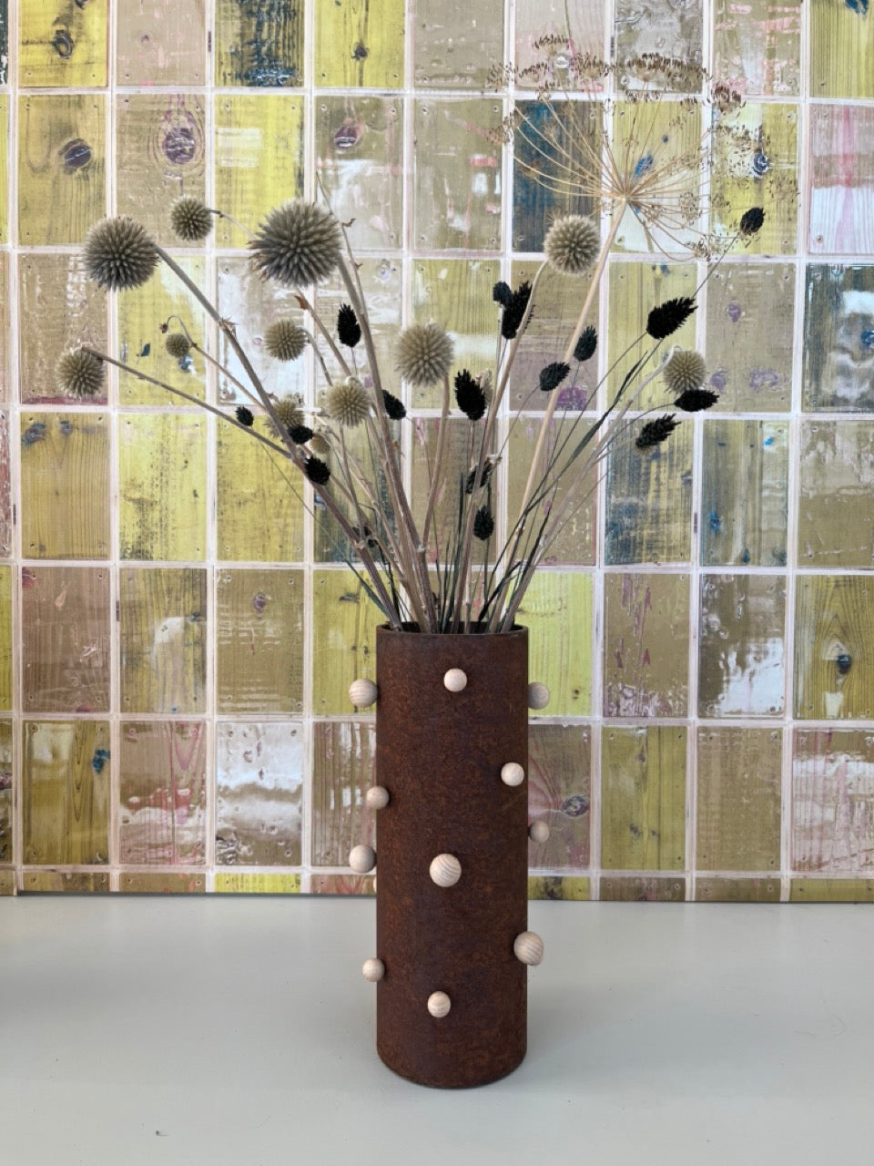 Vaas Totem – Een Ode aan Groei en Verbinding